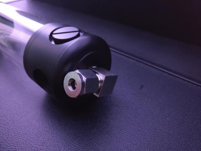 Réservoir + Bouchon à visser + raccord rapide tuyau 6mm assemblé